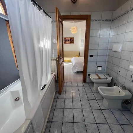 Incanto Chic B&B Nelle Scuderie Sacrofano Exterior photo