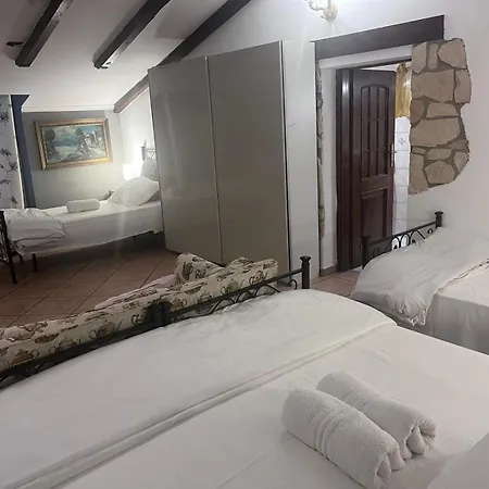 Incanto Chic B&B Nelle Scuderie Sacrofano Exterior photo